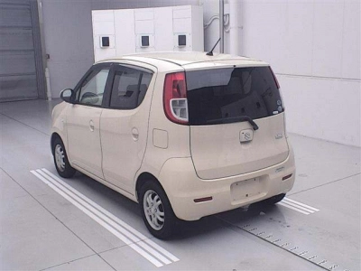SUZUKI MRWAGON