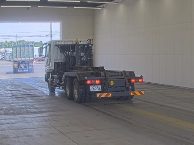 MITSUBISHI FUSO SUPER GREAT