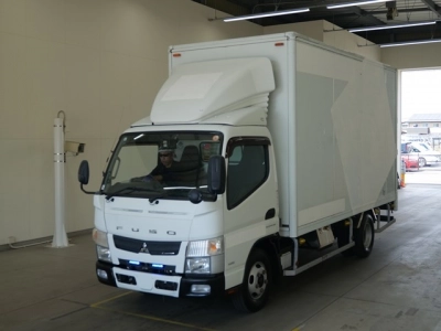 MITSUBISHI CANTER