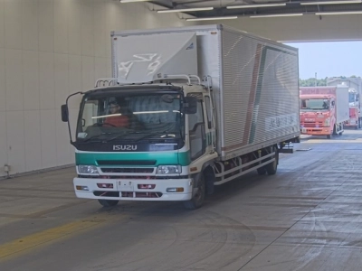 ISUZU FORWARD