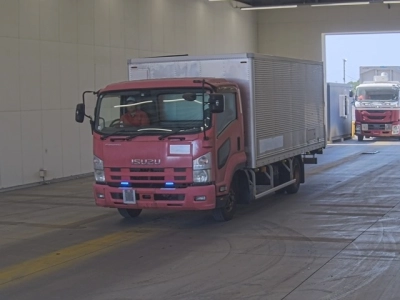 ISUZU FORWARD