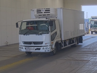 MITSUBISHI FUSO FIGHTER