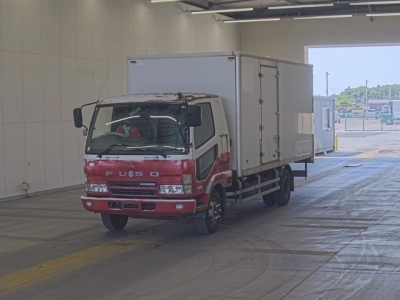 MITSUBISHI FUSO FIGHTER