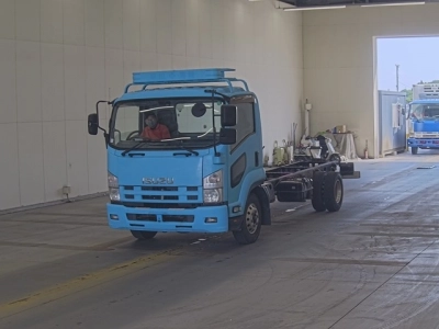 ISUZU FORWARD