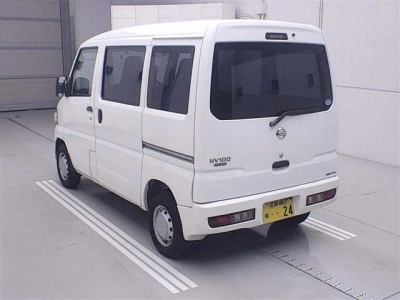 NISSAN NV100 CLIPPER