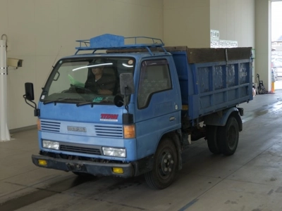MAZDA TITAN