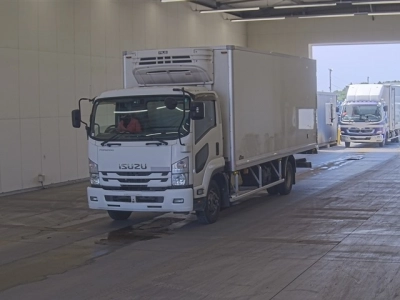 ISUZU FORWARD