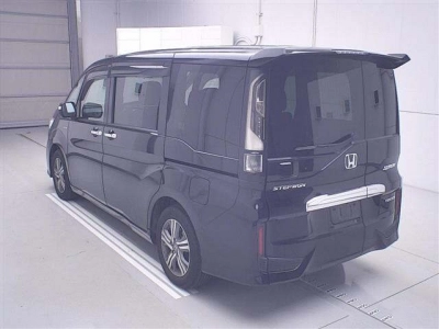 HONDA STEPWGN SPADA