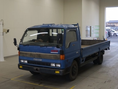 MAZDA TITAN