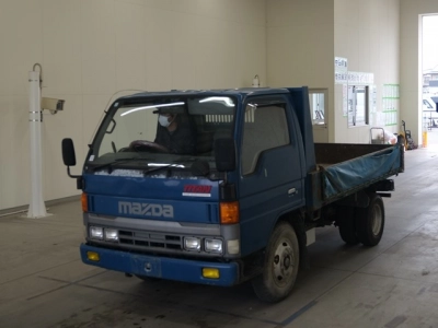 MAZDA TITAN DUMP