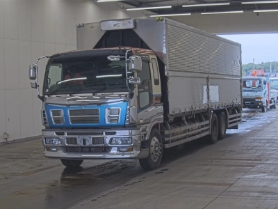 ISUZU GIGA