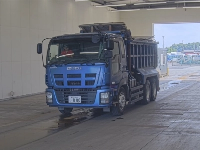 ISUZU GIGA