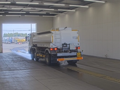 MITSUBISHI FUSO SUPER GREAT
