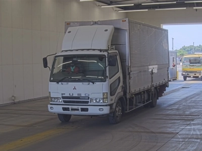 MITSUBISHI FUSO FIGHTER