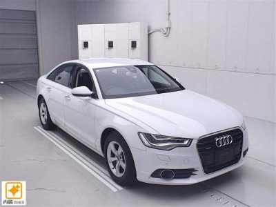 AUDI A6 AVANTE