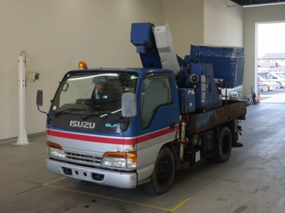 ISUZU ELF