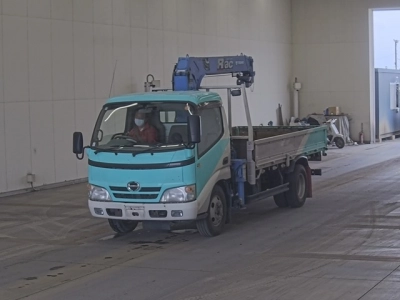 HINO DUTRO