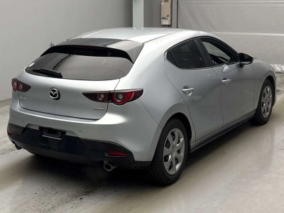 MAZDA MAZDA3 FASTBACK