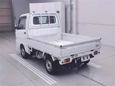 SUZUKI CARRY