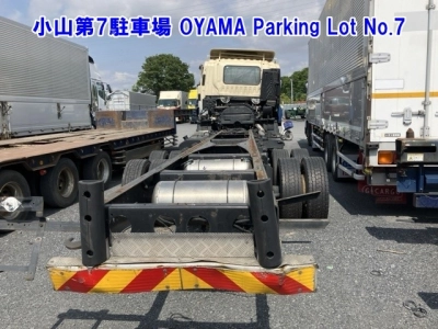 ISUZU GIGA