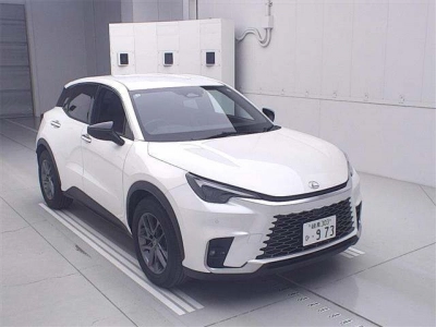 LEXUS LBX