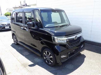 HONDA N BOX CUSTOM