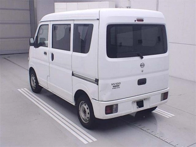 NISSAN NV100 CLIPPER