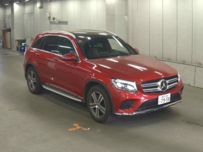 MERCEDES BENZ GLC