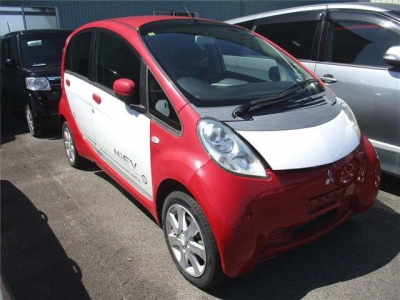 MITSUBISHI I