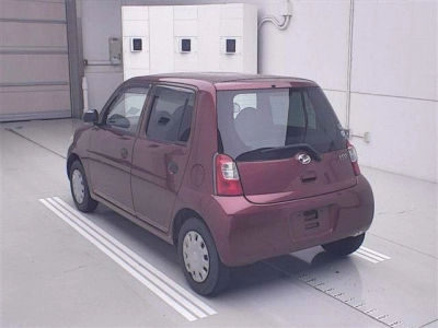 DAIHATSU ESSE