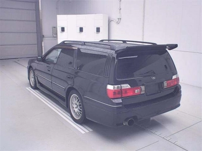 NISSAN STAGEA