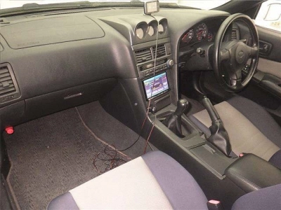 NISSAN SKYLINE