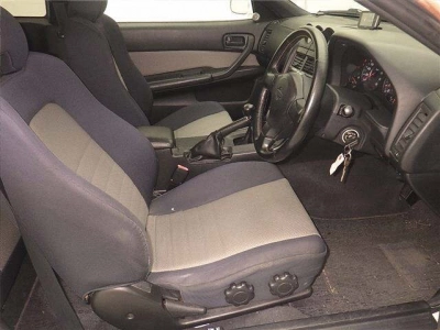 NISSAN SKYLINE