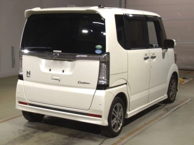 HONDA N BOX CUSTOM