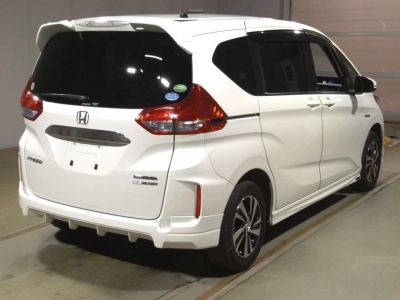 HONDA FREED HYBRID