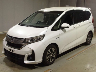 HONDA FREED + HYBRID