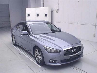 NISSAN SKYLINE