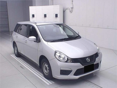 NISSAN AD