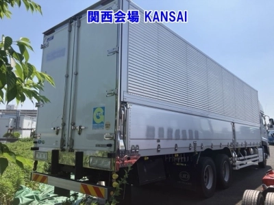NISSAN UD