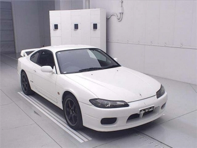 NISSAN SILVIA