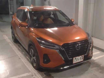 NISSAN KICKS