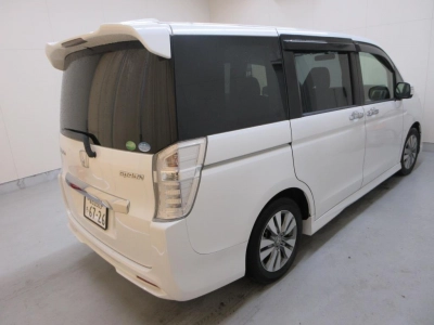 HONDA STEPWGN SPADA