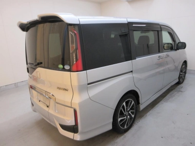 HONDA STEPWGN SPADA