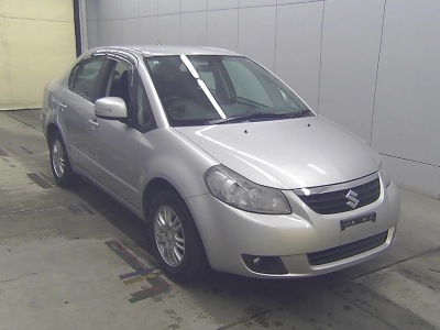 SUZUKI SX4