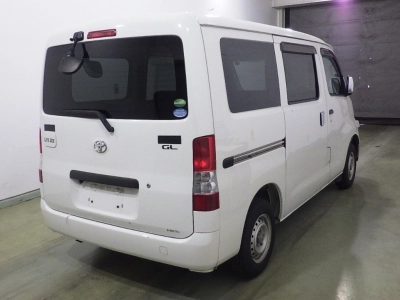 TOYOTA LITE ACE VAN