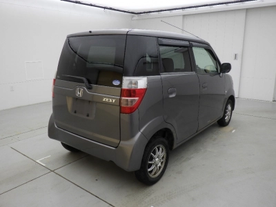HONDA ZEST