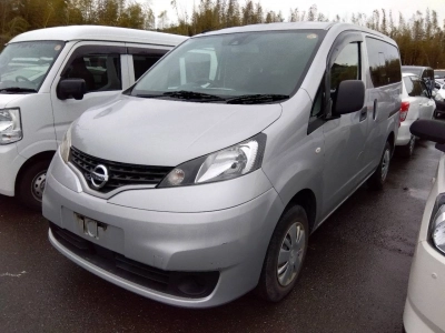 NISSAN NV200 VANETTE VAN