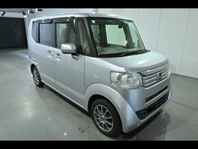 HONDA N BOX +