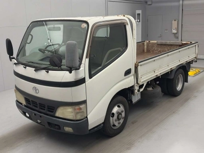 TOYOTA DYNA TRUCK