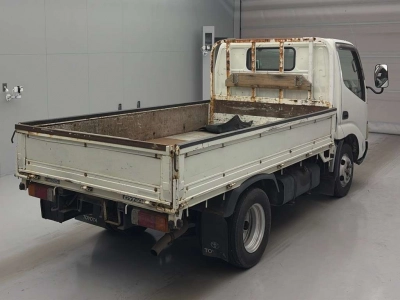TOYOTA DYNA TRUCK